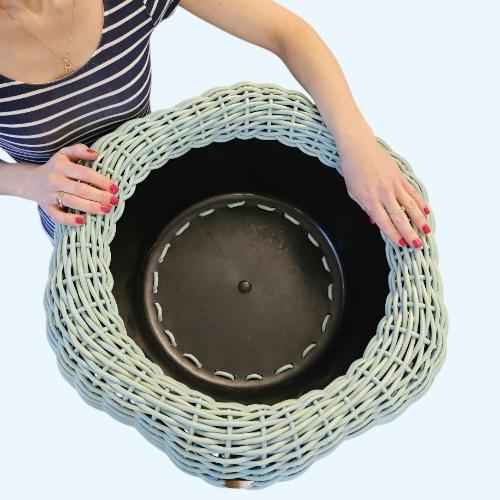 Кашпо цветочная корзина для луковичных голубая лагуна из искусственного ротанга 22 литра