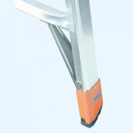 Krause TeleMatic 4х4 (129956) Шарнирная телескопическая лестница стремянка Krause TeleMatic 4х4 (129956) Шарнирная телескопическая лестница стремянка