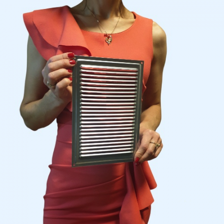 160х230 хром Решётка металлическая без бортика