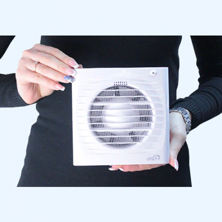 ERA 5C Вентилятор накладной ERA D125 обр.клапан