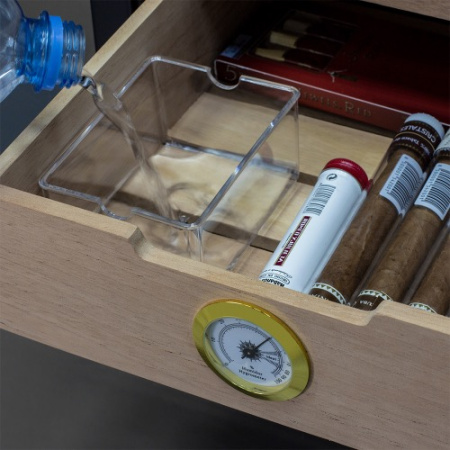 MC-70BT Meyvel Хьюмидор шкаф