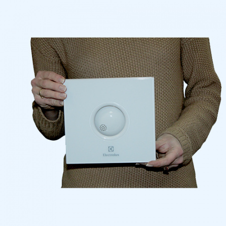 Rainbow EAFR-120TH white Electrolux (Электролюкс) Вентилятор бытовой накладной для санузлов с датчиком влажности Rainbow EAFR-120TH white Electrolux (Электролюкс) Вентилятор бытовой накладной для санузлов с датчиком влажности