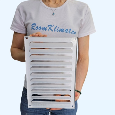 РМ 200х300 белая Решётка вентиляционная металлическая