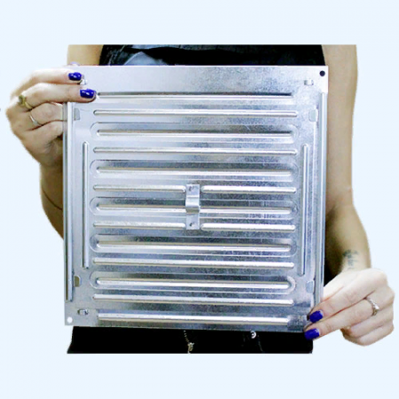 Р200 Решетка металлическая с жалюзи (задвижкой)