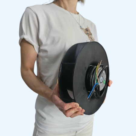 MES CF250B-2E-AC0D Мотор-колесо серии CF с назад загнутыми лопатками и диффузором