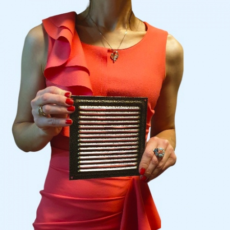 150х150 бронза Решётка металлическая без бортика