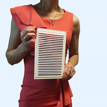 160х230 белая Решётка металлическая без бортика