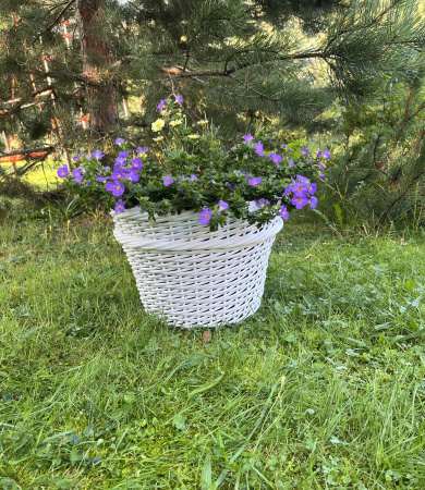 Кашпо из искусственного ротанга белый дерево 20 литров