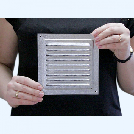 1515МЦ ERA Решетка вентиляционная МЦ сетка 150х150 оцинк.сталь