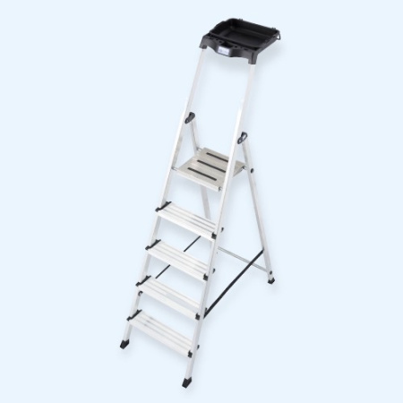 Алюминиевая стремянка с широкими ступенями 100мм. (+ универсальная мульти-грип полка) KRAUSE SECURY 5 ступеней (126535)