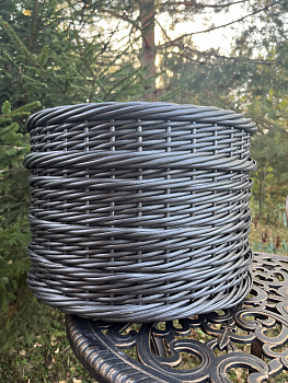 Кашпо низкий цилиндр из искусственного ротанга серебряный дуб 20 литров