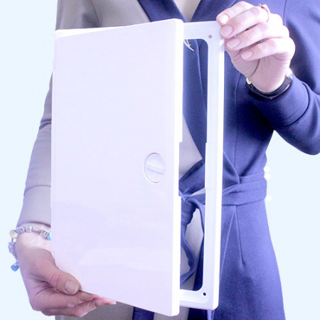 ЛТ2030П Люк ревизионный ЛТП накладной 200х300 пластик EVECS