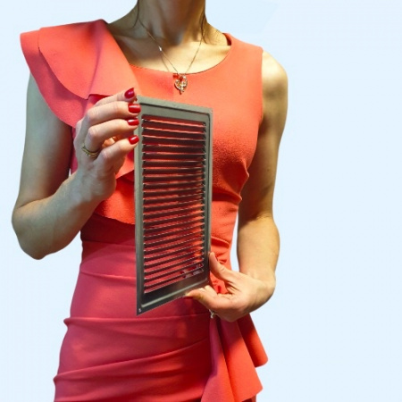 160х230 хром Решётка металлическая без бортика