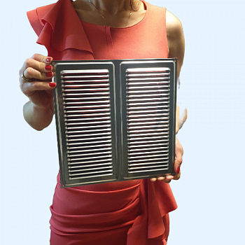 250х250 хром Решётка металлическая без бортика