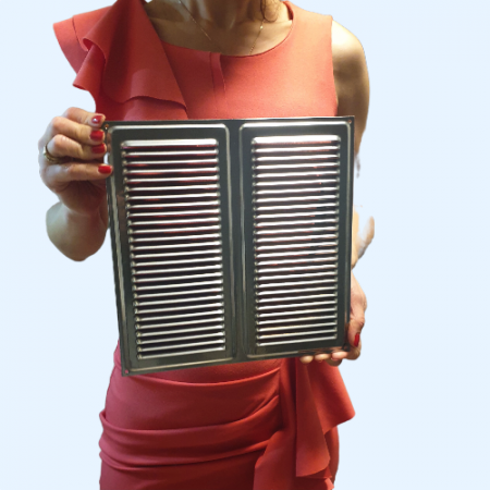 250х250 хром Решётка металлическая без бортика